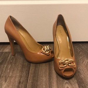 Nine West Jonah
